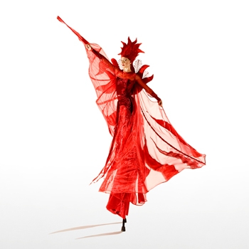 Steltloopacts steltentheater boekt  u bij www.kwekel-evenementen.nl